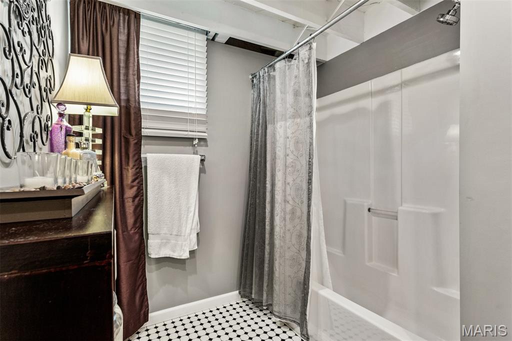 409 Linum Lane Property Photo 33