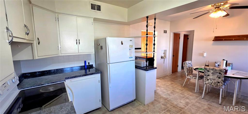 1 A Washington Boulevard A Property Photo 11