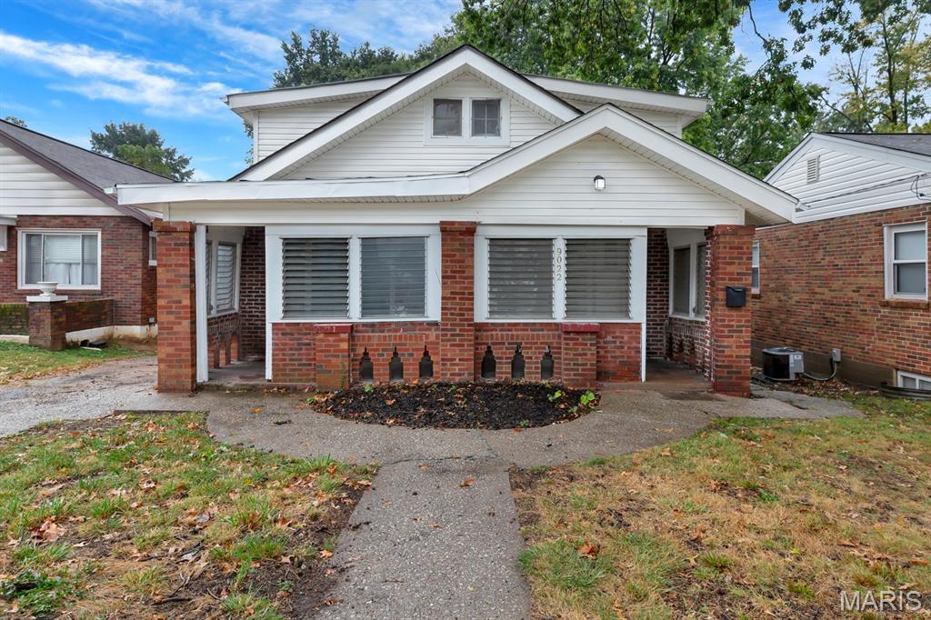 9022 Midland Boulevard Property Photo 1