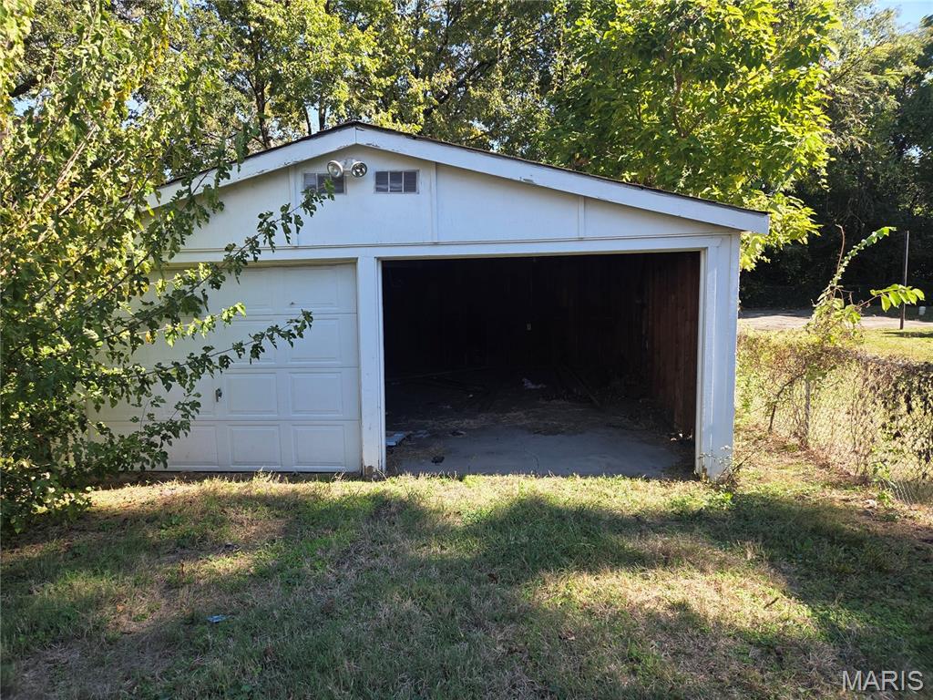 2728 Pasteur Avenue Property Photo 25