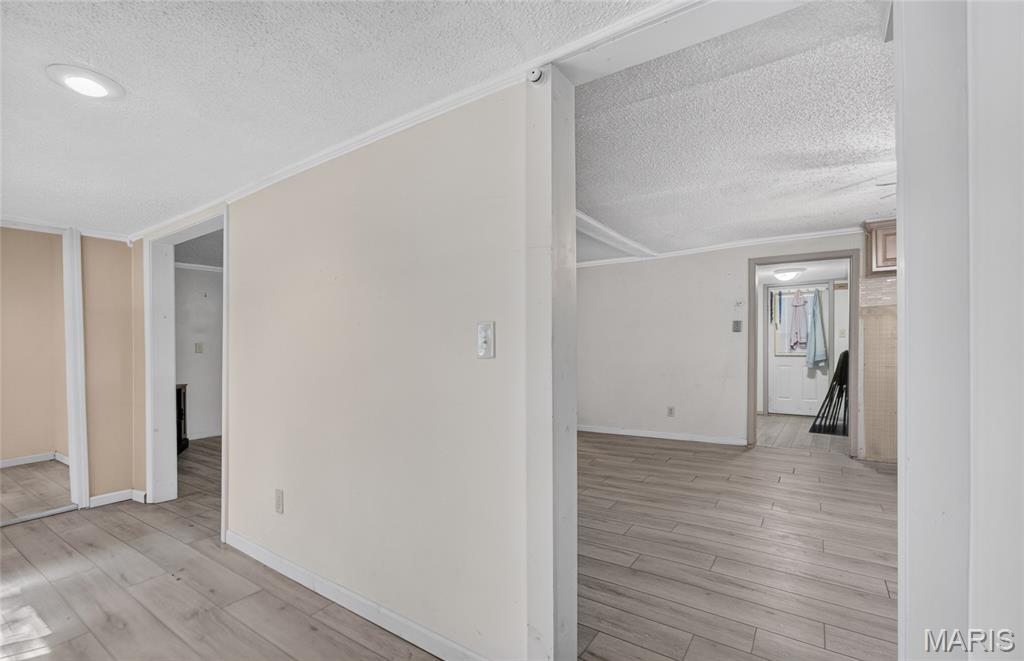14123 Fleming Road Property Photo 18
