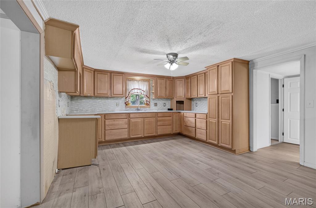 14123 Fleming Road Property Photo 19