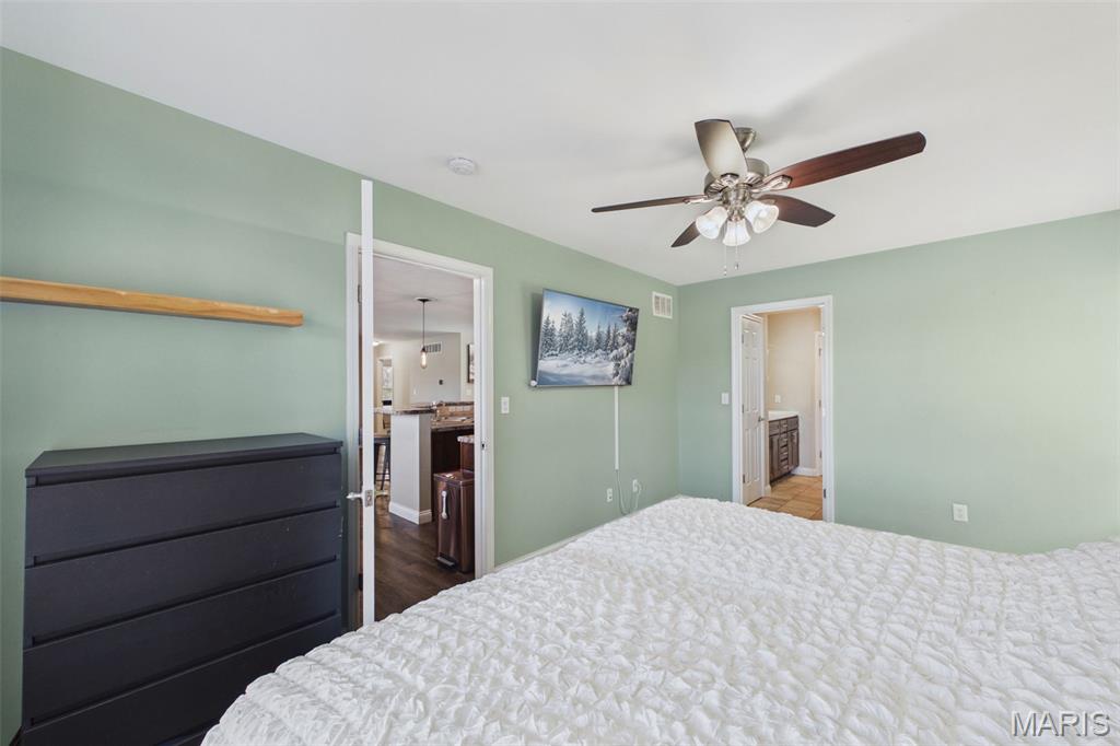 1887 Tiffany Drive Property Photo 18