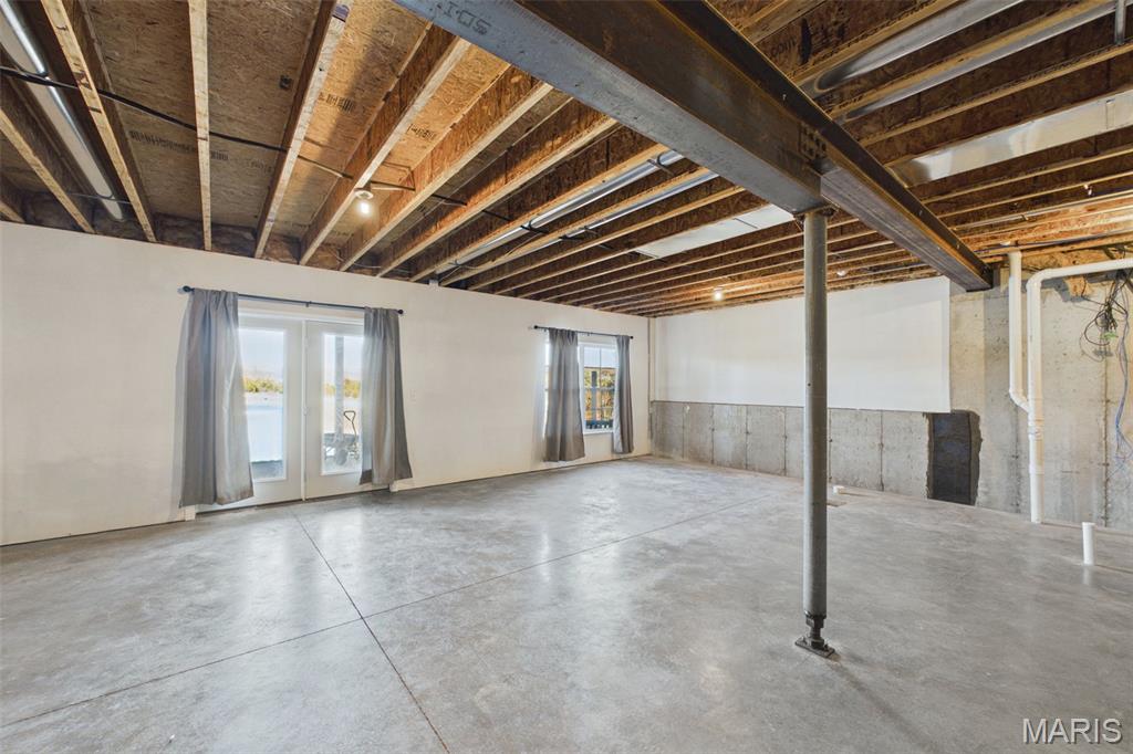 1887 Tiffany Drive Property Photo 26