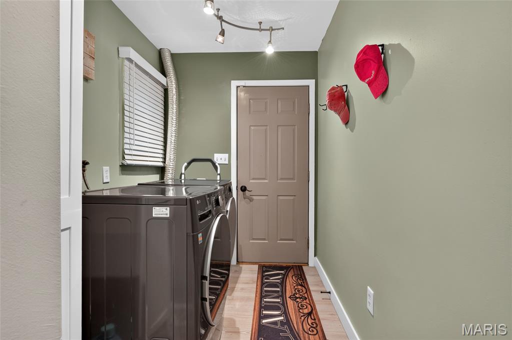 225 South Street Property Photo 21