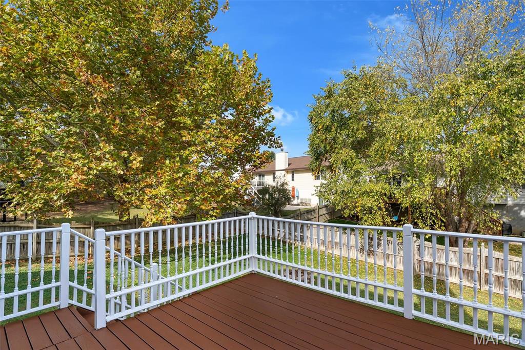 329 Pheasant Point Boulevard Property Photo 19