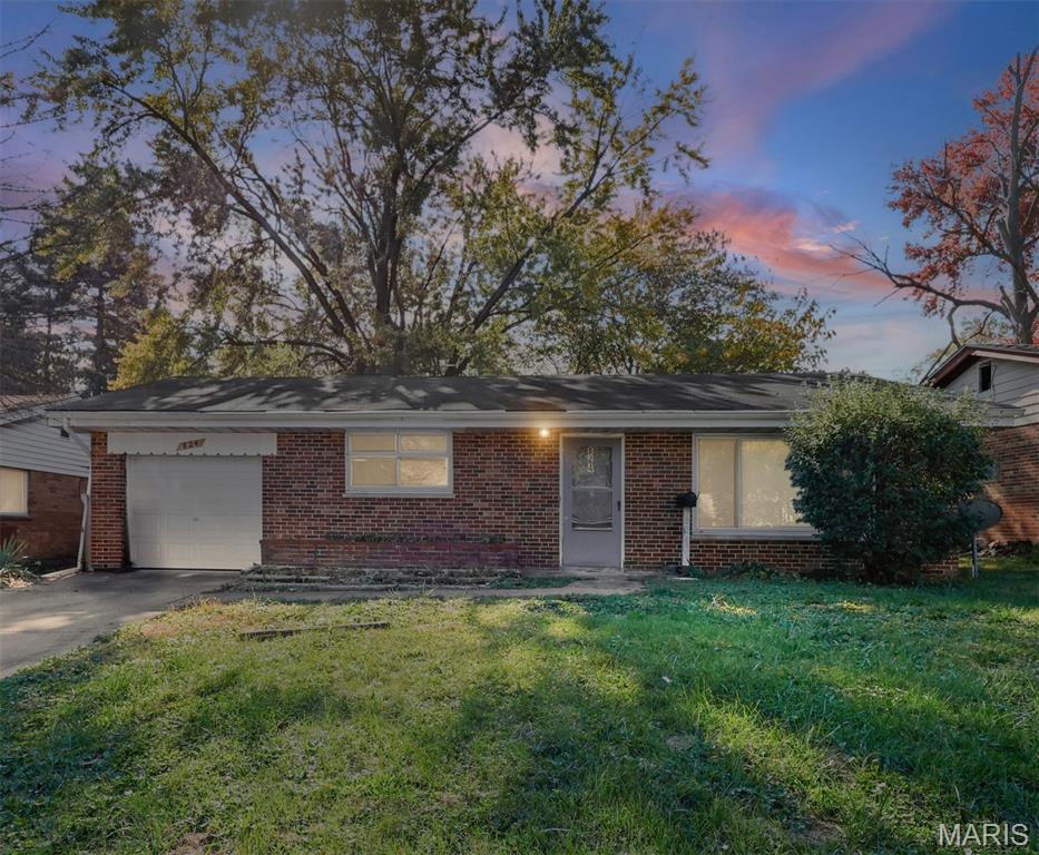824 Marias Drive Property Photo 1