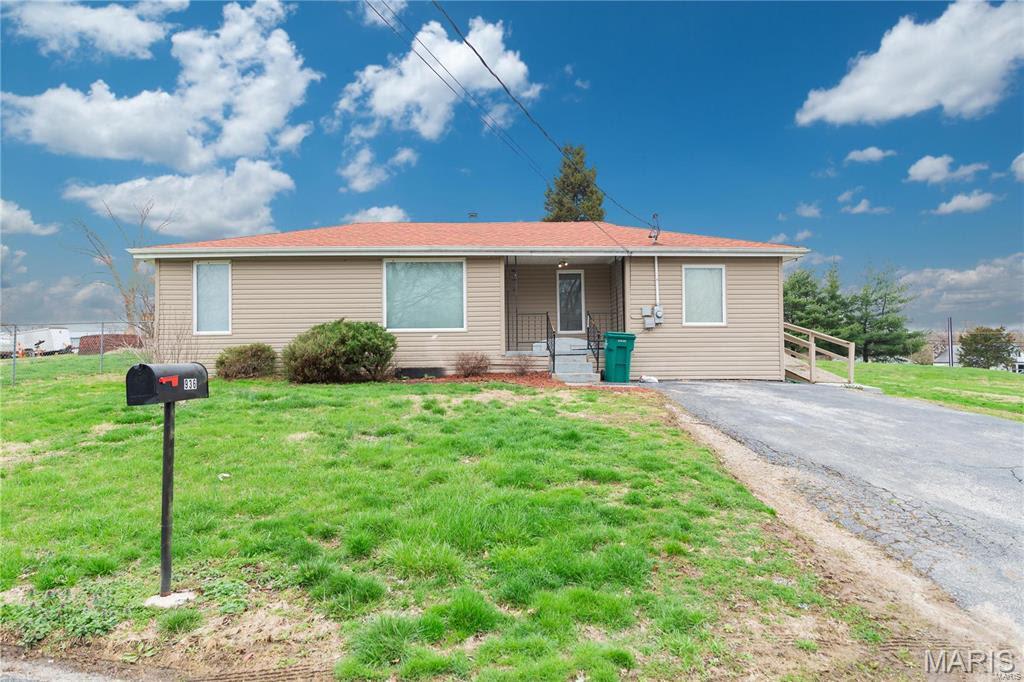 936 Guenzler Drive Property Photo 1