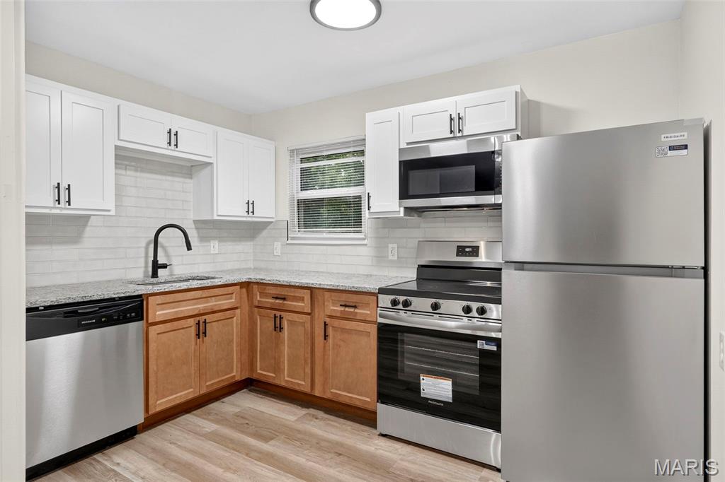 680 Jamaica Place Property Photo 2