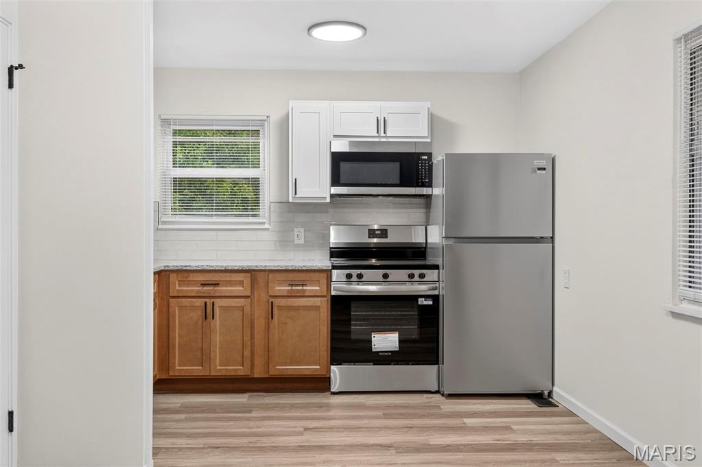 680 Jamaica Place Property Photo 14