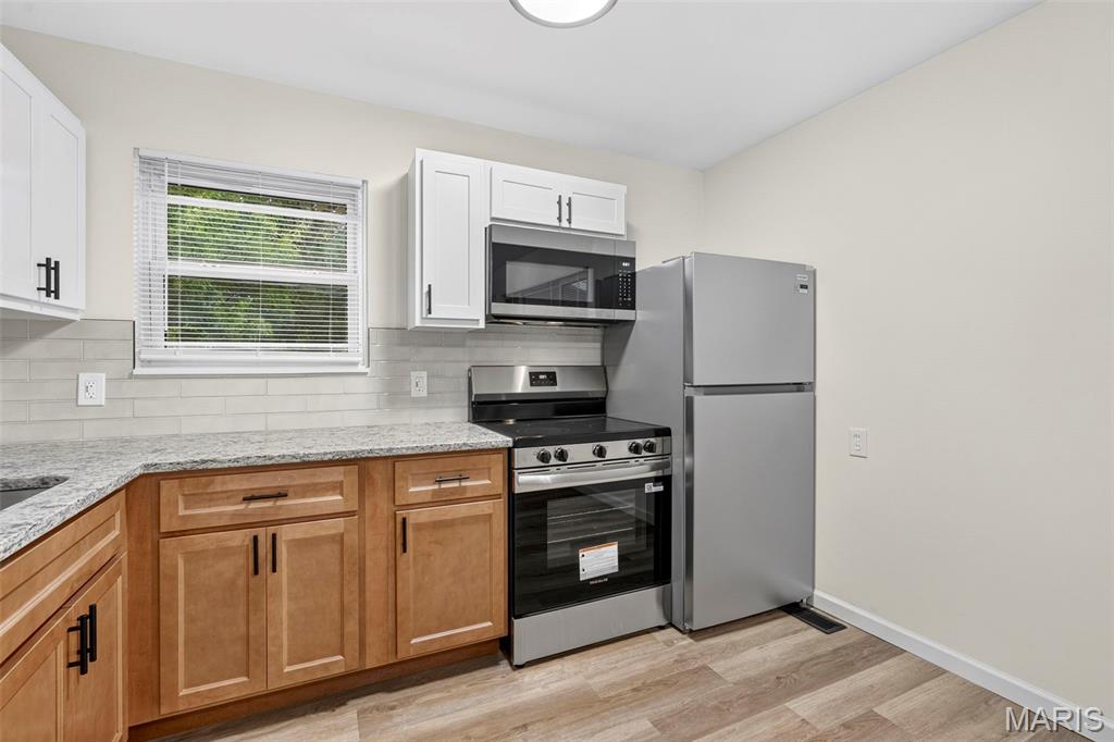 680 Jamaica Place Property Photo 18