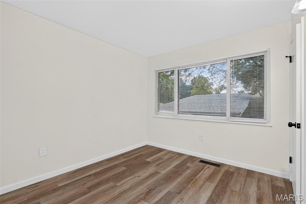 680 Jamaica Place Property Photo 22