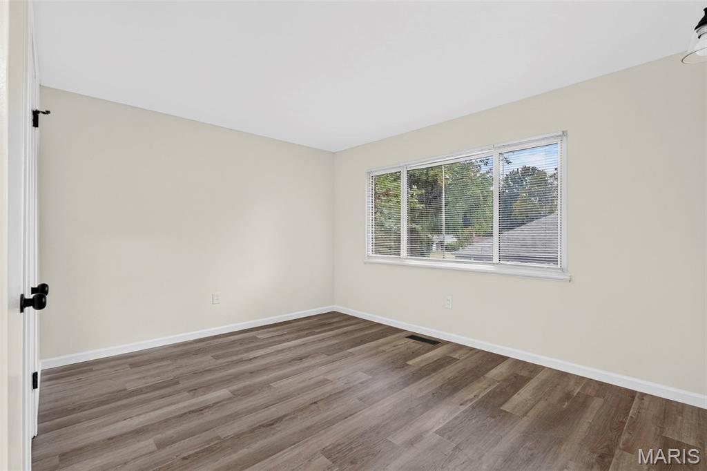 680 Jamaica Place Property Photo 24