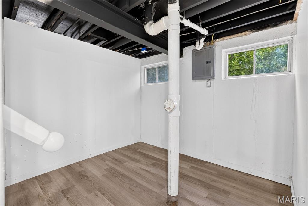 680 Jamaica Place Property Photo 28