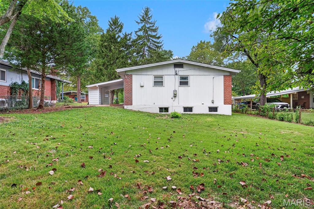 680 Jamaica Place Property Photo 35