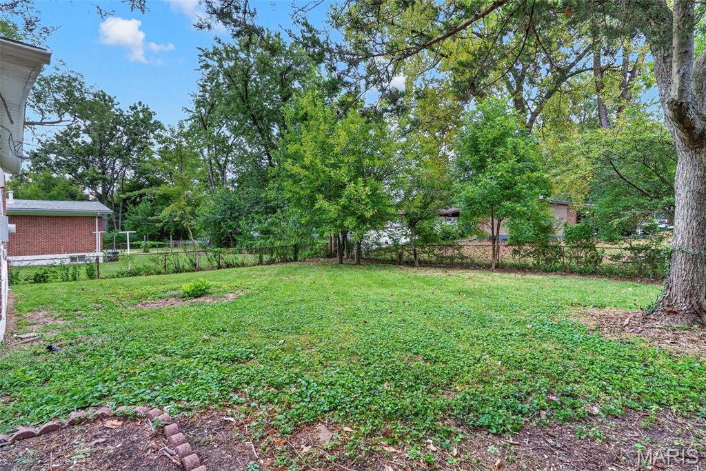 680 Jamaica Place Property Photo 36