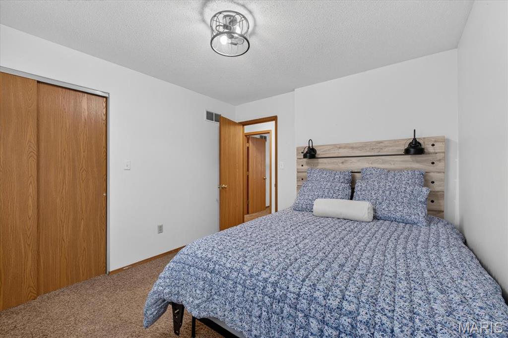 1264 Ridgewood Court Property Photo 14