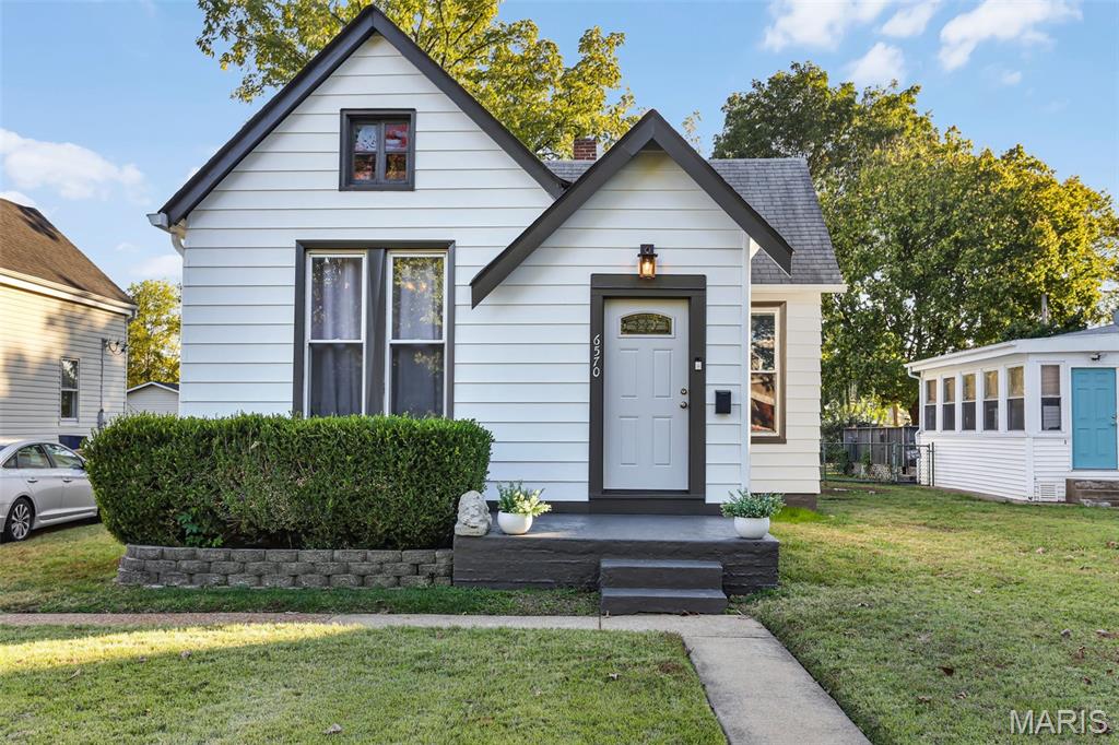 6570 Bradley Avenue Property Photo 1