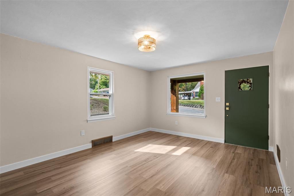 2221 Norside Drive Property Photo 8