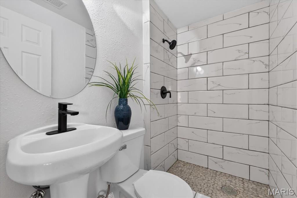 117 Las Olas Drive Property Photo 34