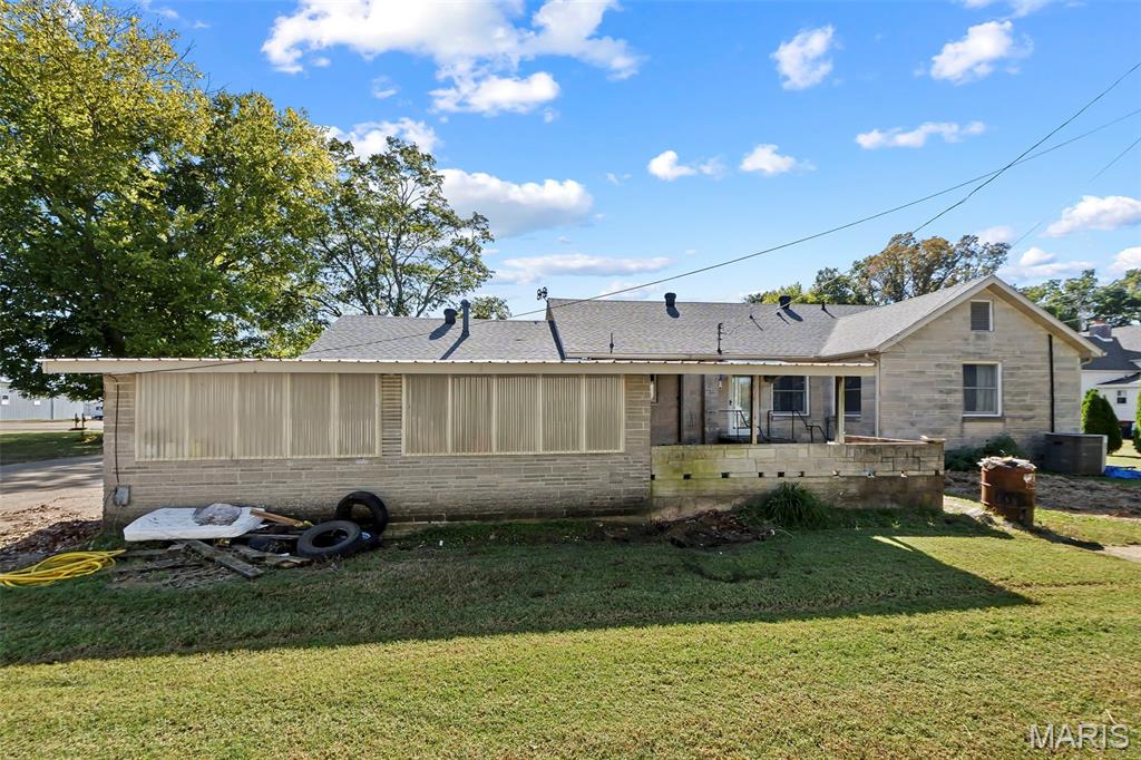 501 W Sturdivant Street Property Photo 6