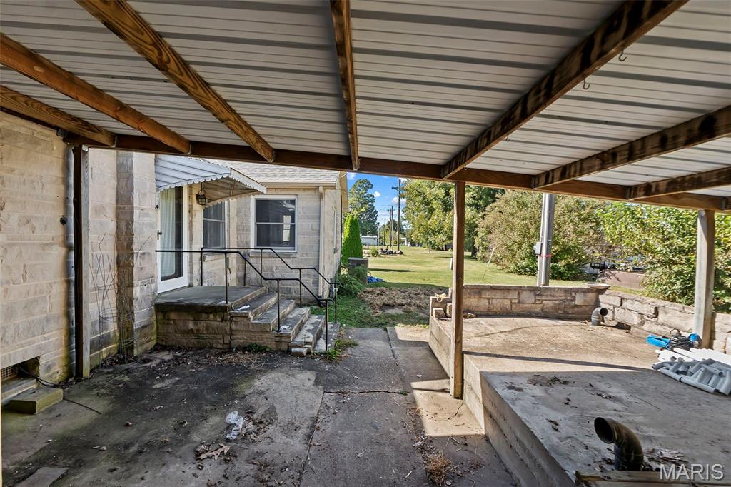 501 W Sturdivant Street Property Photo 10