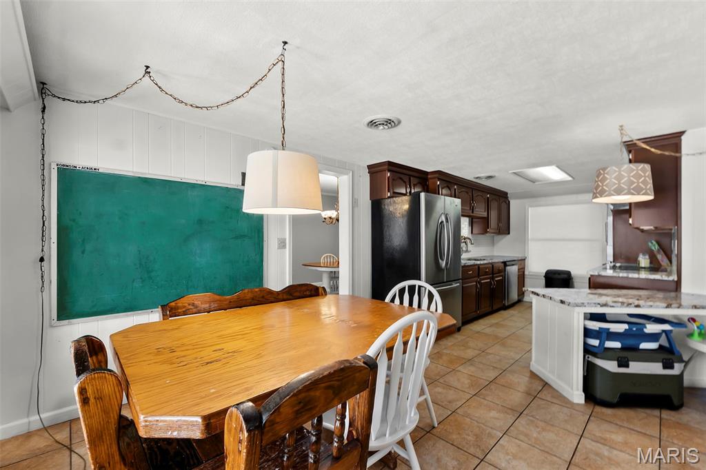 501 W Sturdivant Street Property Photo 13