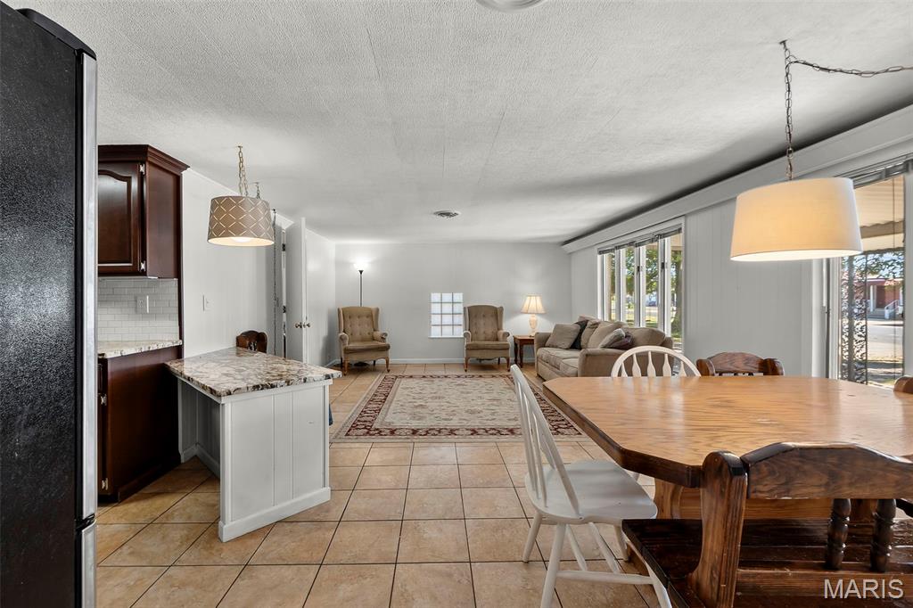 501 W Sturdivant Street Property Photo 17