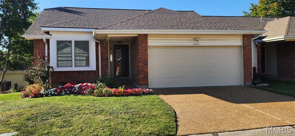 9510 Mackenzie Circle Drive Property Photo 1