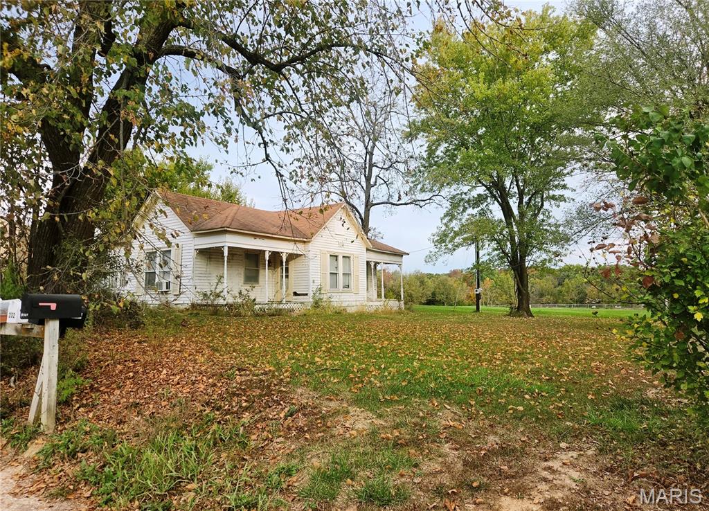 229 Highway D Property Photo 1