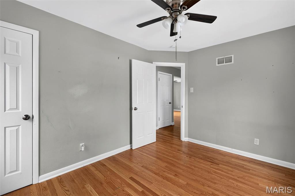 9819 Zykan Drive Property Photo 11