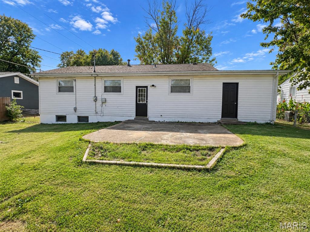 631 Holiday Avenue Property Photo 24