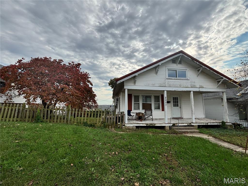 2007 Kingshighway Property Photo 1