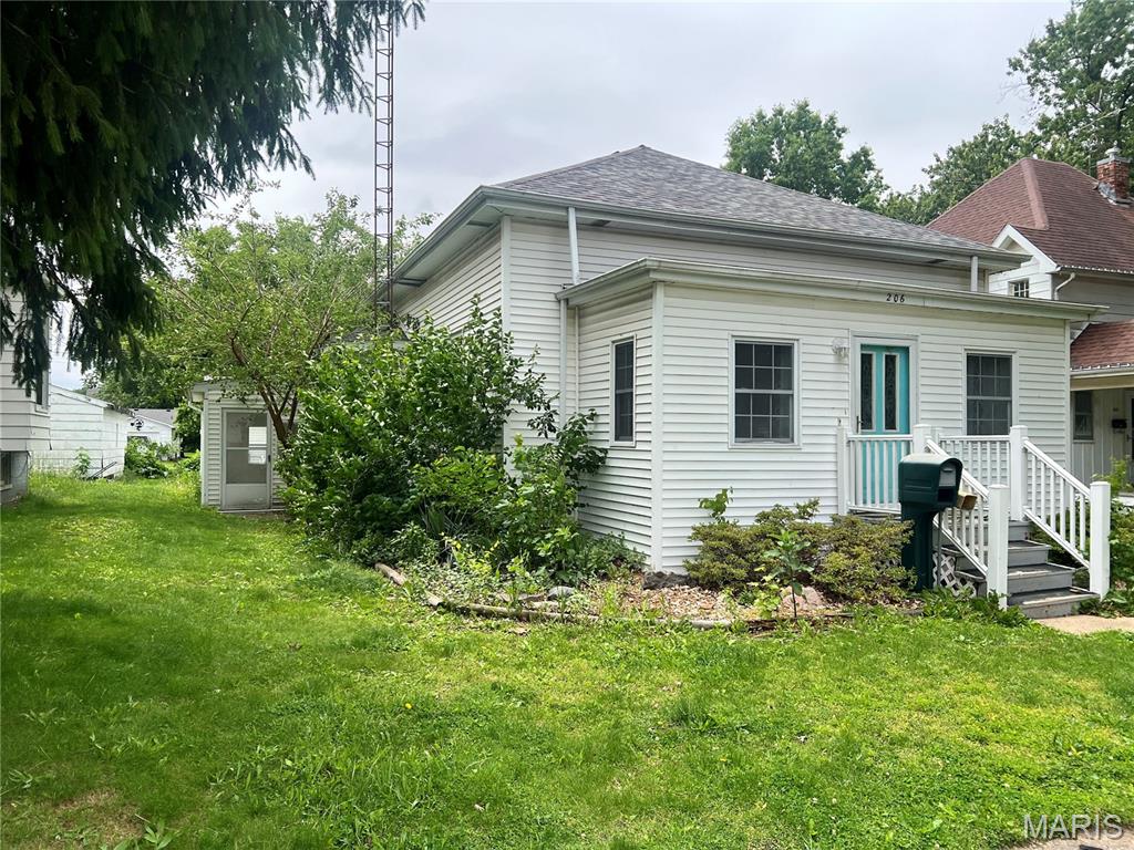 206 S Cedar Street Property Photo 2