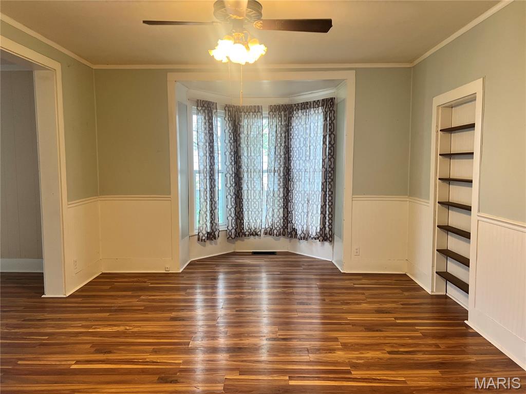 206 S Cedar Street Property Photo 11