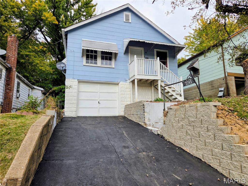 7041 Garesche Avenue Property Photo 1