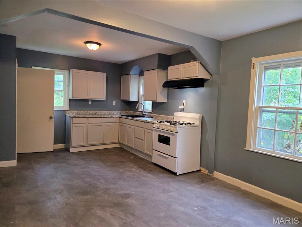 7041 Garesche Avenue Property Photo 2