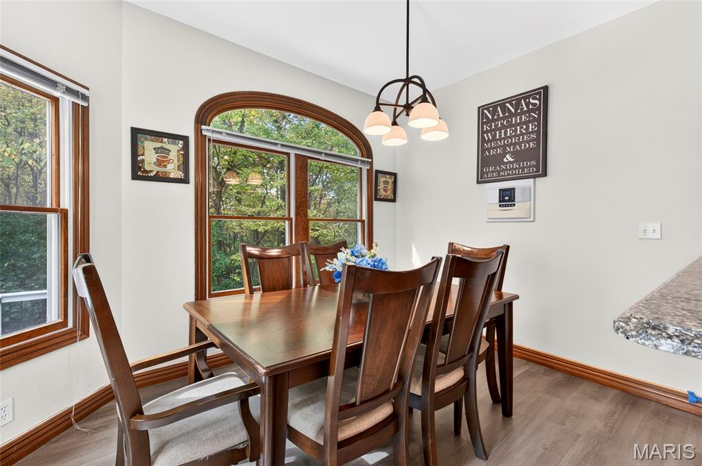 8 Jason Court Property Photo 21