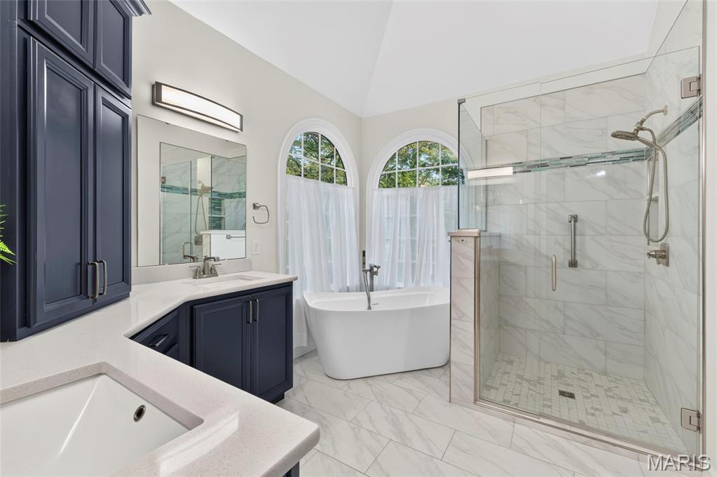 8 Jason Court Property Photo 28