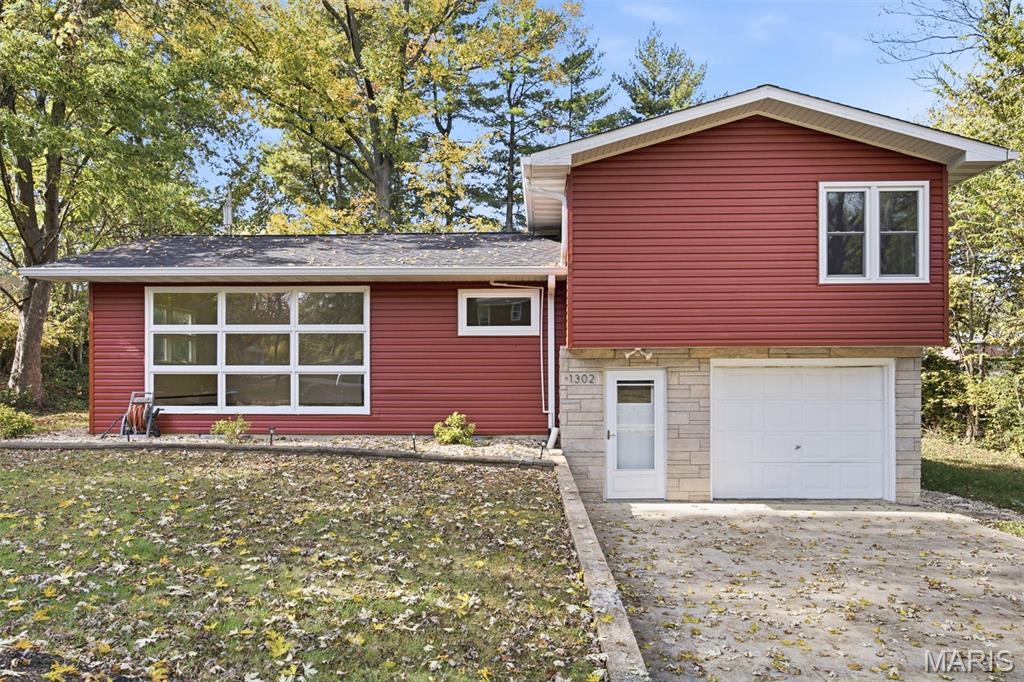 1302 Ash Street Property Photo 1