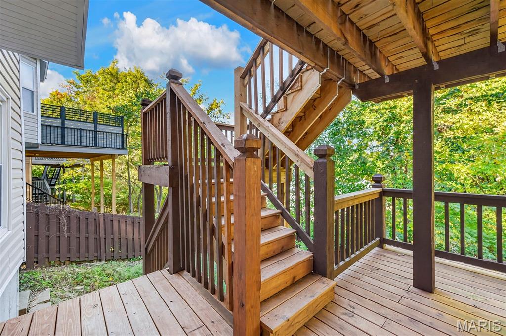 1529 Strawberry Glen Court Property Photo 19