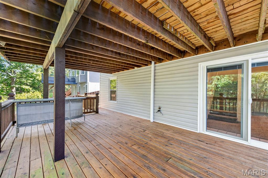 1529 Strawberry Glen Court Property Photo 25