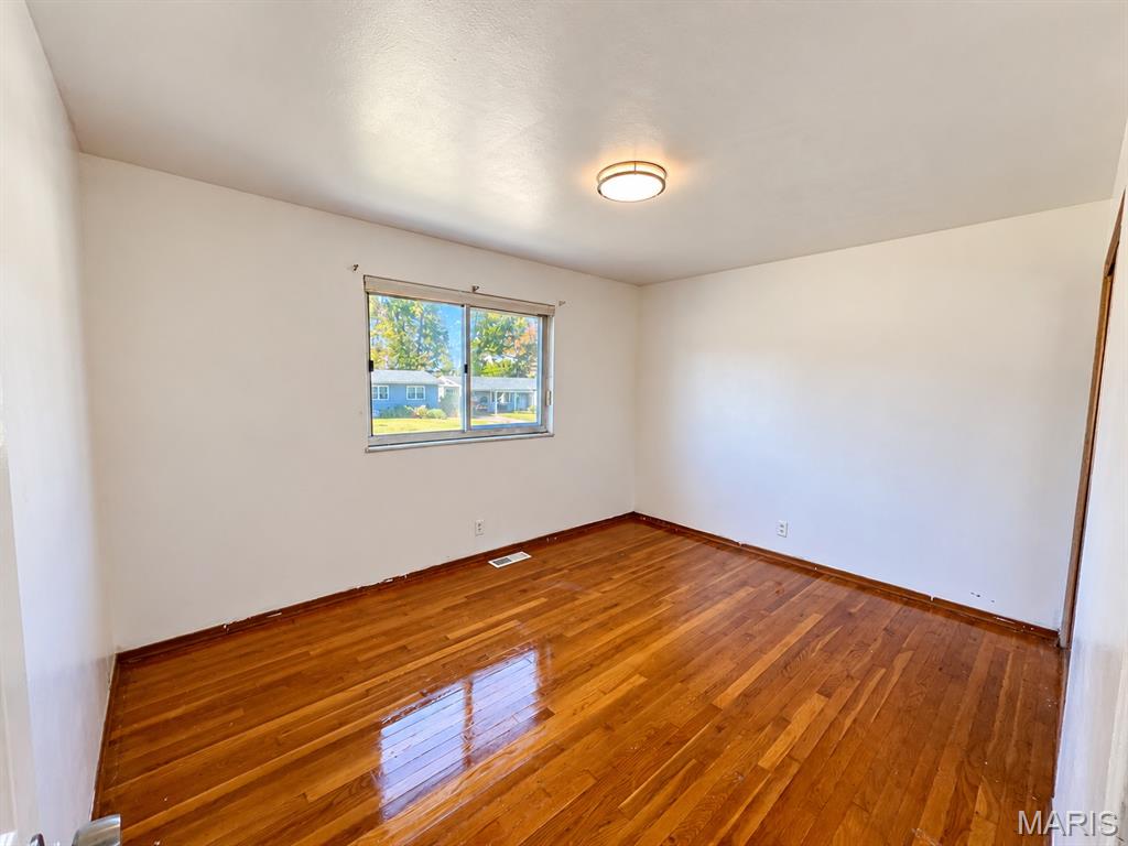 10916 Arctic Drive Property Photo 10
