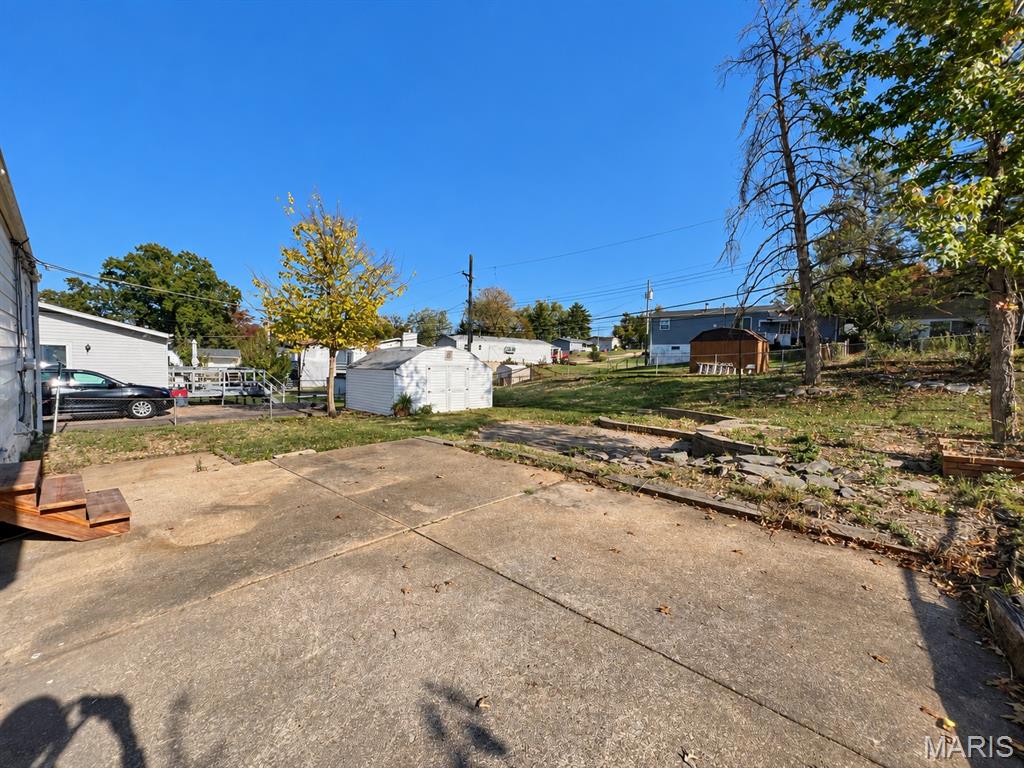 10916 Arctic Drive Property Photo 18