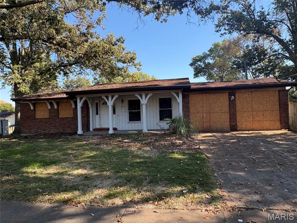 2520 Palm Drive Property Photo 1
