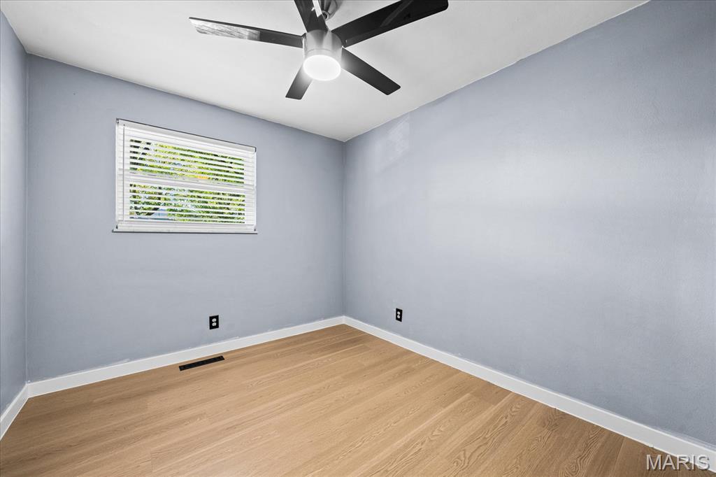 10 Chamberlain Court Property Photo 23
