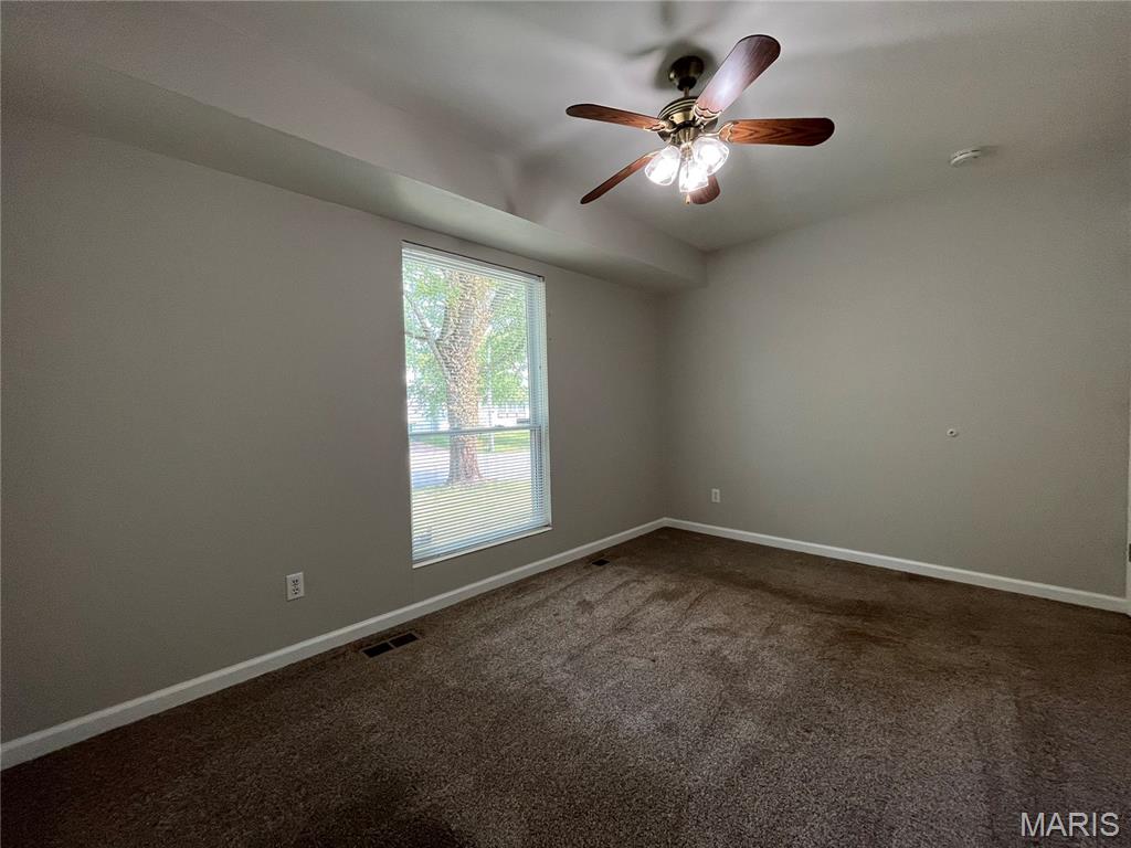 1007 W Nixon Drive Property Photo 9