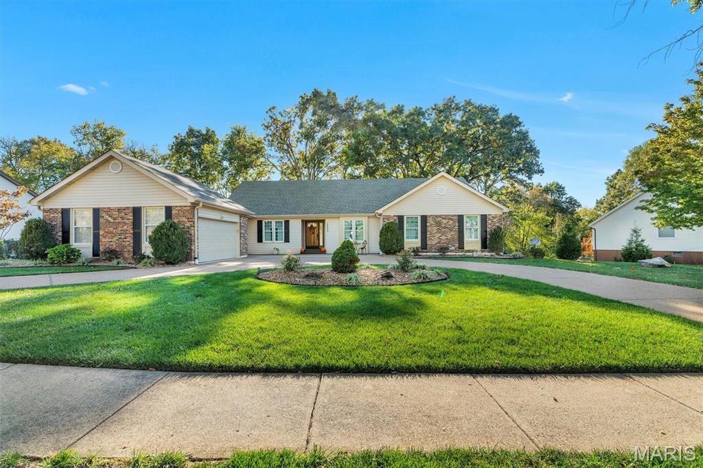 14650 Chesterfield Trails Drive Property Photo 1
