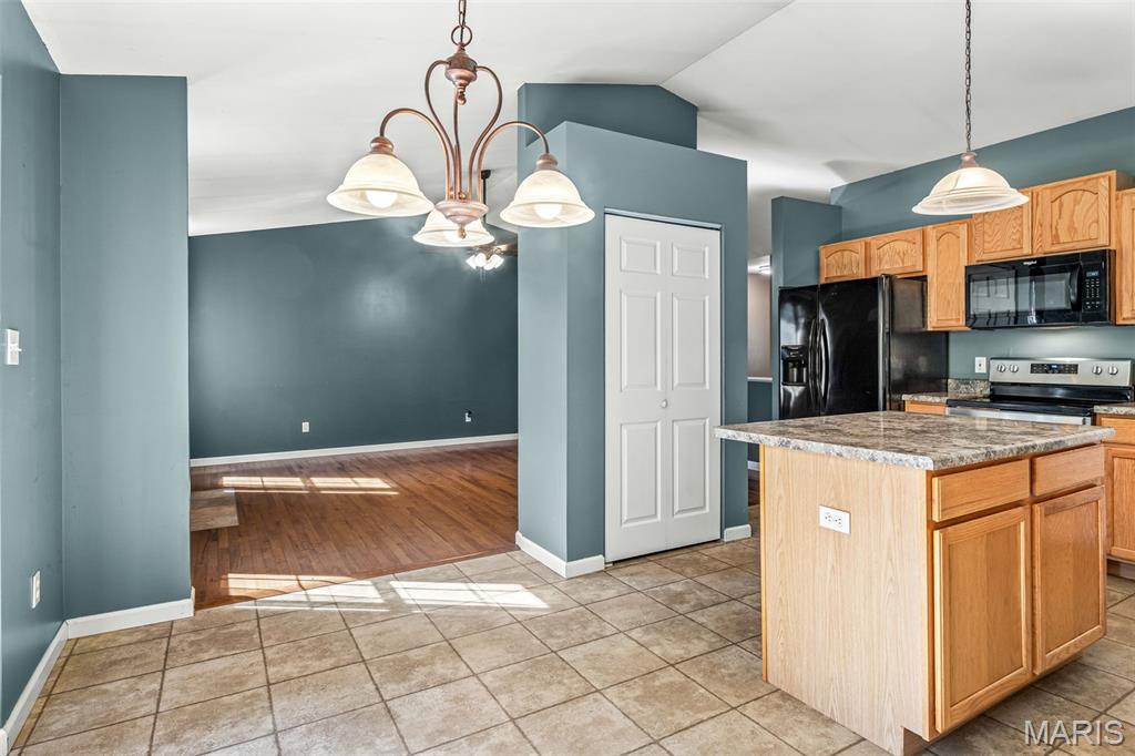 3880 Fountain City Road Property Photo 10