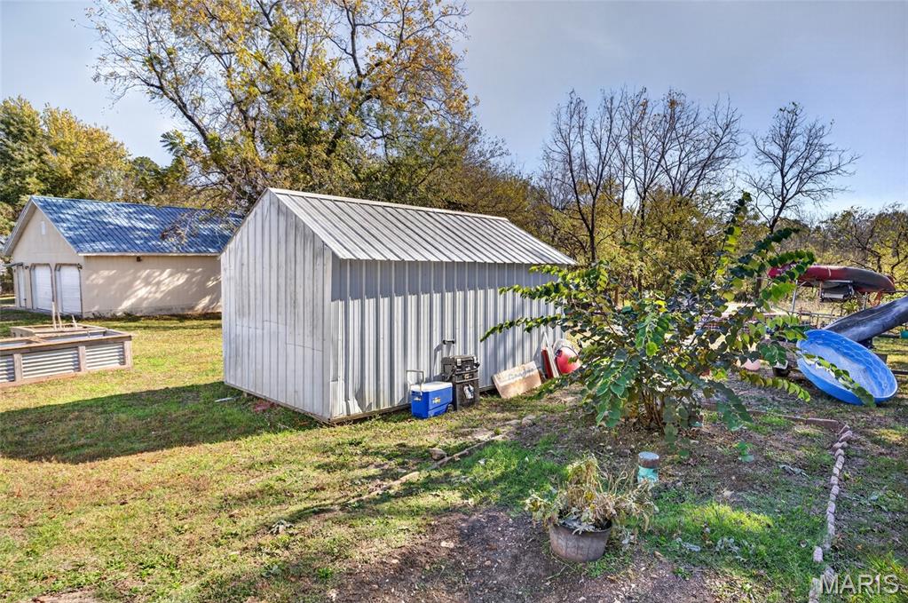 305 Greentown Road Property Photo 22